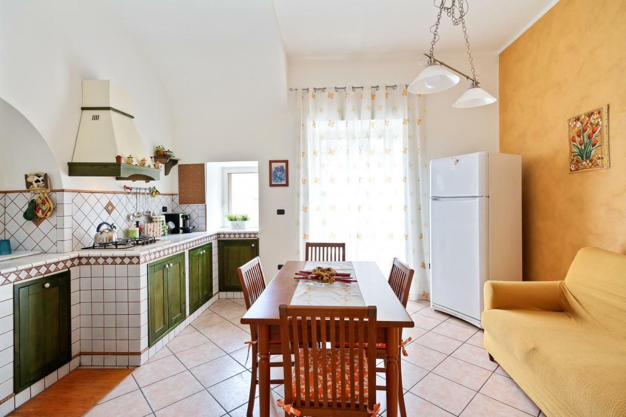 Central Balcony Apartment 卡塔尼亚 外观 照片